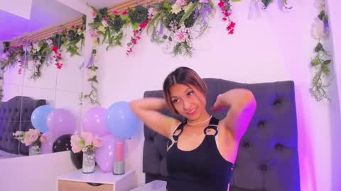 beccamilanni online show from January 15, 12:58 pm