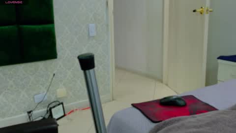 BeccaRed online show from October 14, 3:20 am