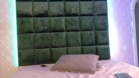 BeccaRed online show from October 8, 5:12 am