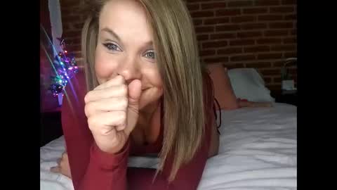 Snapshot of becky2994 chatting on December 26, 3:06 am BECKY BOO online show from December 26, 3:06 am