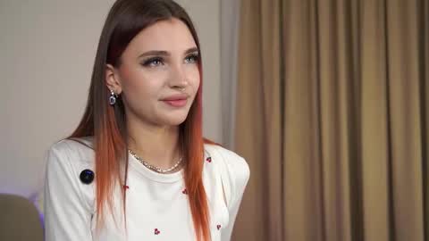 Melissa online show from October 17, 3:15 pm