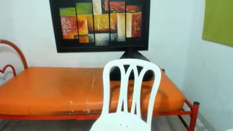 beckyummys online show from February 2, 11:51 am