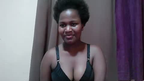 Snapshot of bee_arrie chatting on September 28, 10:15 pm nasha online show from September 28, 10:15 pm