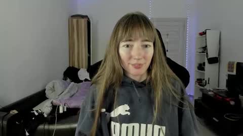 Lisa online show from September 20, 7:01 pm