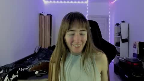 Lisa online show from October 13, 6:10 pm