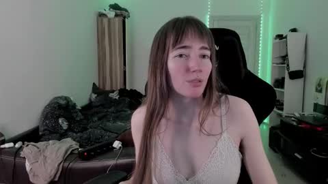 Lisa online show from October 14, 6:10 pm