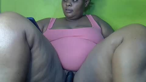 Snapshot of bekky_darling chatting on March 5, 9:39 pm bekky_darling online show from March 5, 9:39 pm