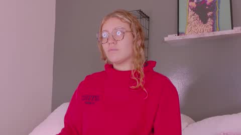 Snapshot of belamiller chatting on October 27, 11:39 am BELA online show from October 27, 11:39 am