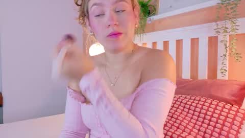 Snapshot of belamiller chatting on October 21, 12:09 pm BELA online show from October 21, 12:09 pm