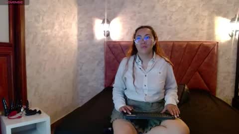 Snapshot of belcebuu30 chatting on September 9, 3:28 am belce online show from September 9, 3:28 am