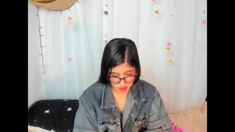 modelo independiente online show from February 3, 2:53 am