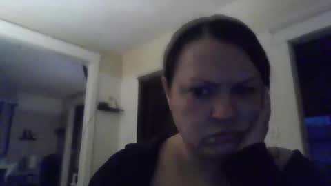 bella69rose online show from February 15, 11:59 pm