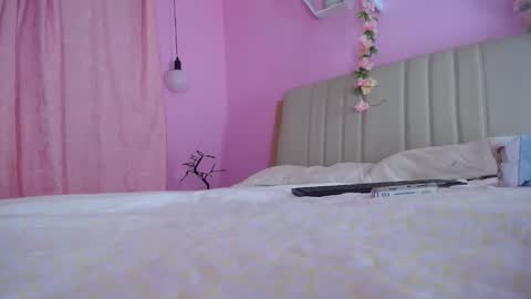 bella_gentle online show from January 28, 8:14 am