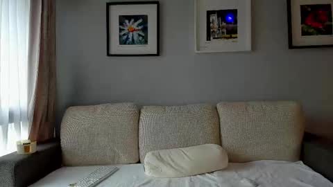 Snapshot of bella_hot77 chatting on October 3, 8:08 am Anna online show from October 3, 8:08 am