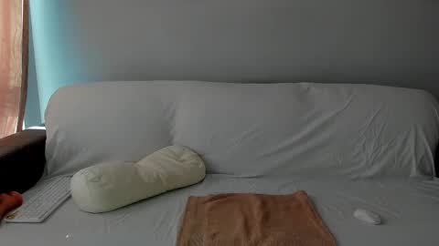 Snapshot of bella_hot77 chatting on October 11, 12:52 pm Anna online show from October 11, 12:52 pm