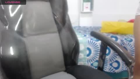 Snapshot of bella_lady_1_ chatting on March 11, 8:09 pm lady online show from March 11, 8:09 pm