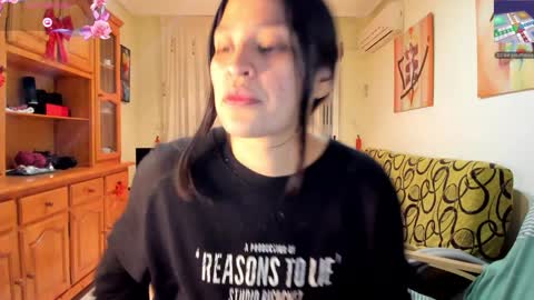 bella_pocahontas3 online show from December 27, 9:32 pm