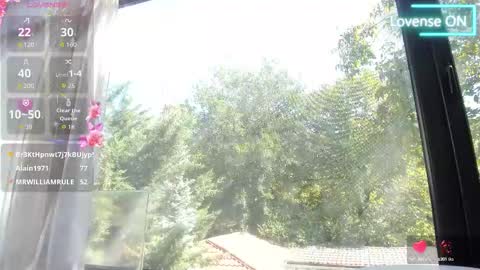 Snapshot of bella_posh chatting on September 14, 10:46 am bella_posh online show from September 14, 10:46 am