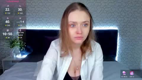 Linda Bella online show from January 19, 12:51 am