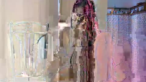 Snapshot of bella_thequeen chatting on February 2, 6:26 am Bella sweetpea online show from February 2, 6:26 am