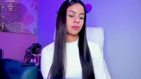 BELLA online show from September 30, 9:52 pm