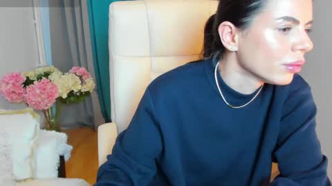 BellaAnna online show from March 11, 12:39 pm