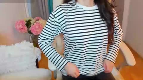 BellaAnna online show from February 12, 12:44 pm