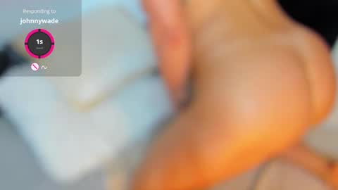 BellaAnna online show from December 21, 1:21 pm