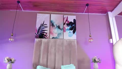 Snapshot of bellaclaiir chatting on October 31, 4:11 pm Bella Clair online show from October 31, 4:11 pm