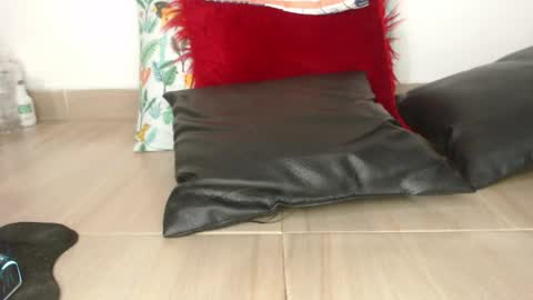 Snapshot of bellacontessa21 chatting on November 1, 9:08 pm marcell online show from November 1, 9:08 pm