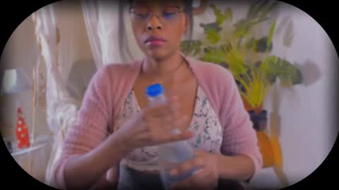 Bellah online show from October 25, 10:23 am