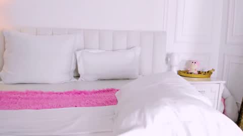 Snapshot of bellalima chatting on September 29, 2:16 am Bella online show from September 29, 2:16 am