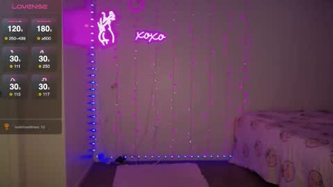 Bella Monroe online show from March 8, 5:11 am