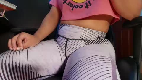 Snapshot of bellangel_ chatting on September 15, 10:50 pm Camille online show from September 15, 10:50 pm
