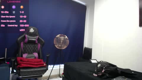 Snapshot of bellaodisea chatting on January 18, 1:08 pm online show from January 18, 1:08 pm