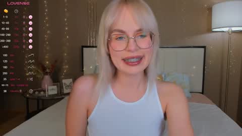 Bella online show from February 12, 12:56 am