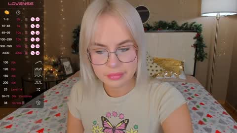 Bella online show from January 3, 12:43 am