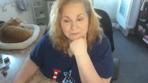 Bellavoca online show from April 11, 6:00 pm