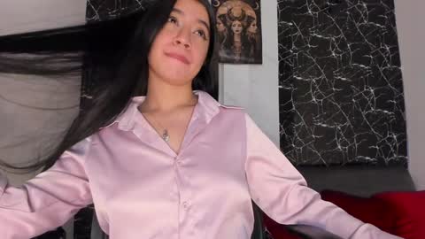 Snapshot of bellax99_ chatting on January 18, 10:17 pm Isabella Independent model online show from January 18, 10:17 pm