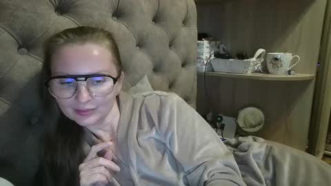 Snapshot of belleamiee chatting on October 13, 4:09 pm Amelia online show from October 13, 4:09 pm