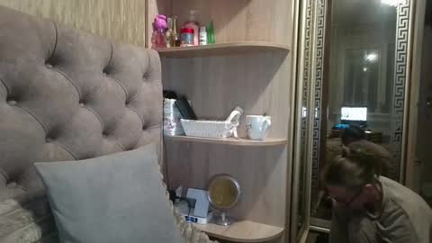 Snapshot of belleamiee chatting on October 24, 6:04 pm Amelia online show from October 24, 6:04 pm