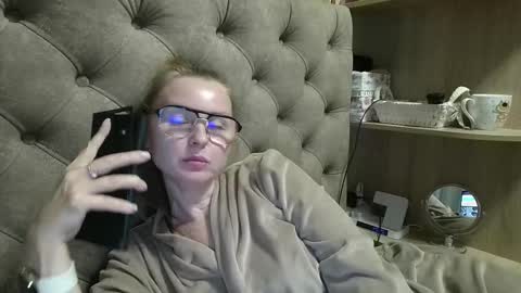 Snapshot of belleamiee chatting on September 27, 5:53 pm Amelia online show from September 27, 5:53 pm