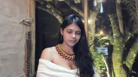 Snapshot of bellezacosmica chatting on January 22, 2:26 am bellezacosmica online show from January 22, 2:26 am