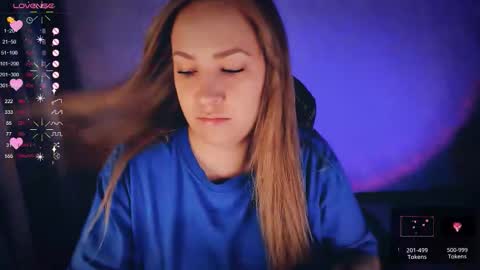 Snapshot of bellezza_ chatting on October 21, 8:02 pm Your Annabelle Wolf  online show from October 21, 8:02 pm