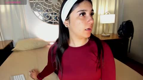 Snapshot of bellinda_21 chatting on September 8, 8:19 pm Belinda online show from September 8, 8:19 pm