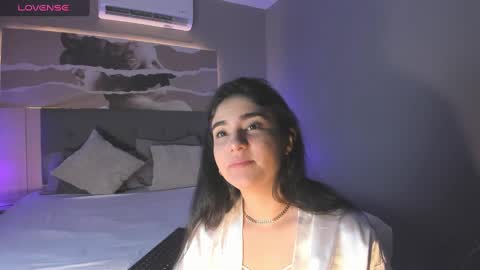 Snapshot of bellinda_21 chatting on March 2, 6:57 pm Belinda online show from March 2, 6:57 pm