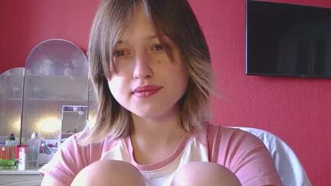 belovedmary online show from March 25, 10:29 am