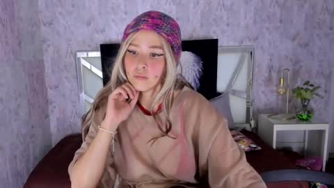 Snapshot of benny_wilson chatting on September 29, 4:50 am benny_wilson online show from September 29, 4:50 am