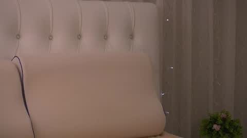 Mira online show from July 10, 3:34 pm
