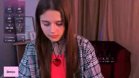 Snapshot of berry_alma chatting on December 19, 11:18 am Alma online show from December 19, 11:18 am